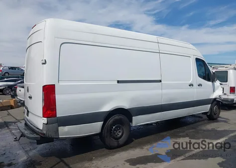 2019 Mercedes-Benz Sprinter 2500 High Roof V6 из США, поврежденный, VIN WD3PF1CD6KP027337